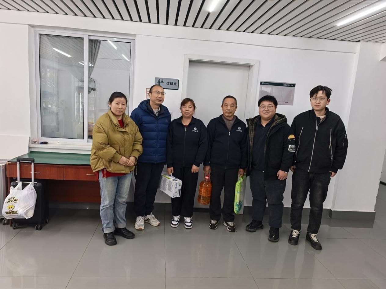 53121aa2bcd112f2c526b53544526634